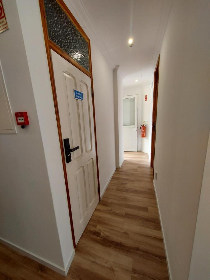 Wolley - Peniche Guesthouse Экстерьер фото