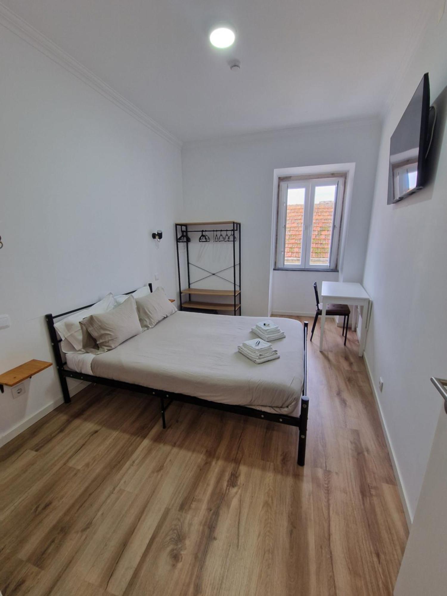 Wolley - Peniche Guesthouse Экстерьер фото